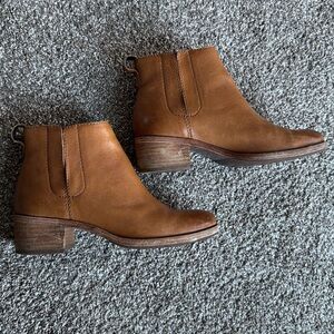 Kork-Ease leather pull on boots